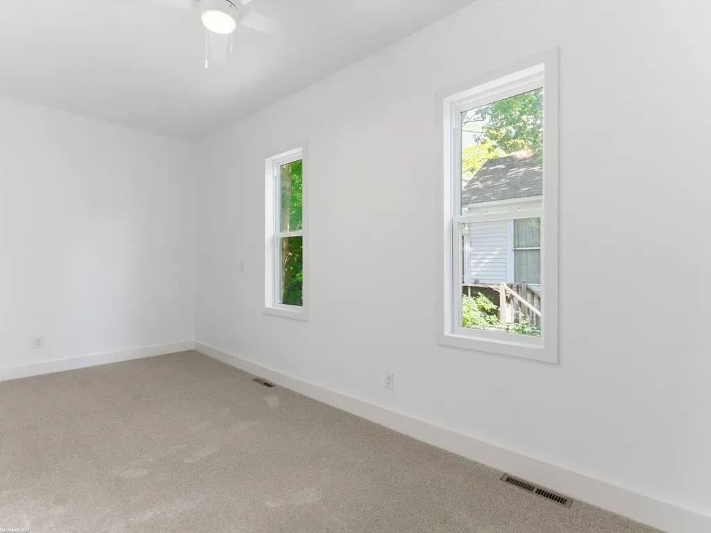 2519 Walnut Street Port Huron City MI 48060