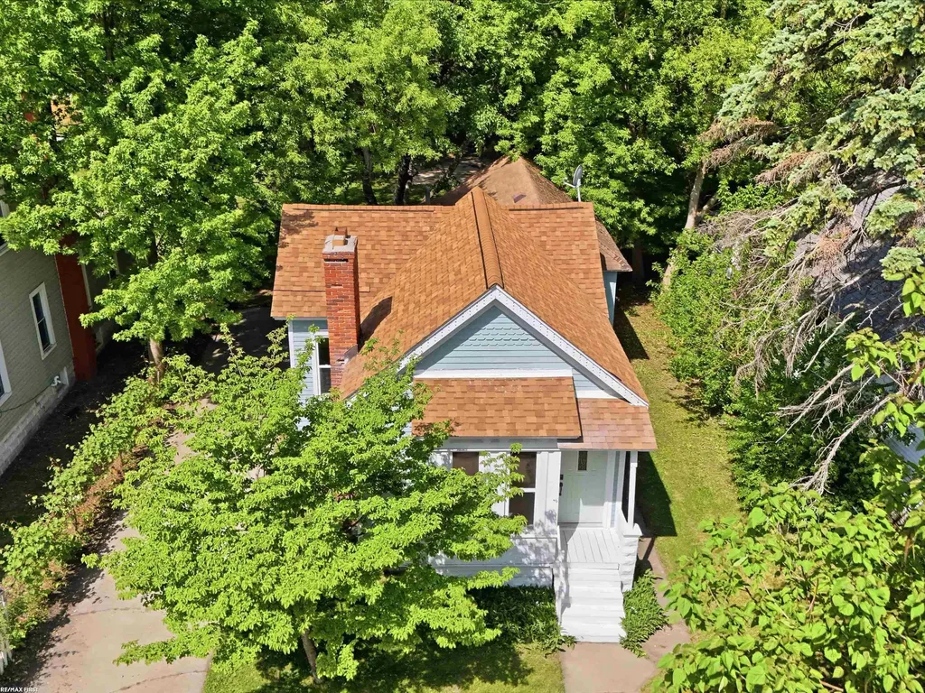 2519 Walnut Street Port Huron City MI 48060