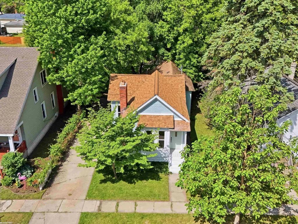 2519 Walnut Street Port Huron City MI 48060