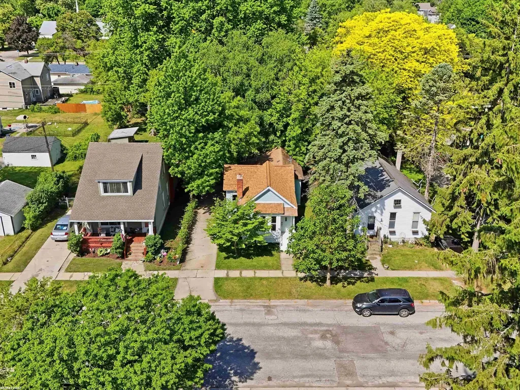 2519 Walnut Street Port Huron City MI 48060