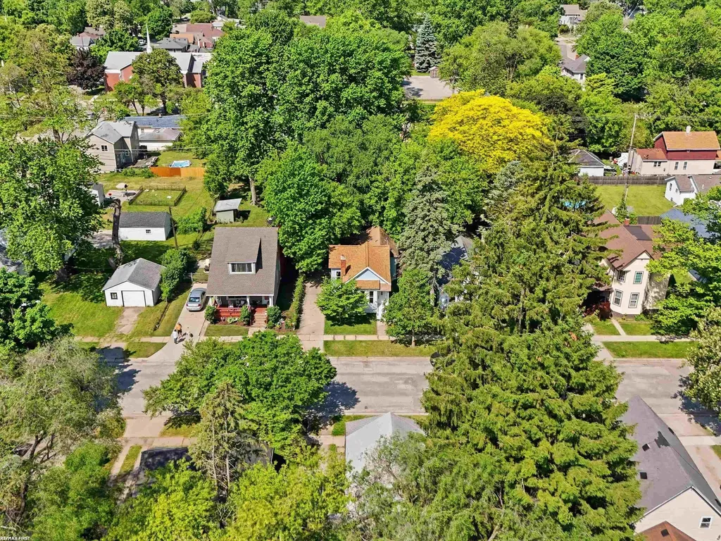 2519 Walnut Street Port Huron City MI 48060