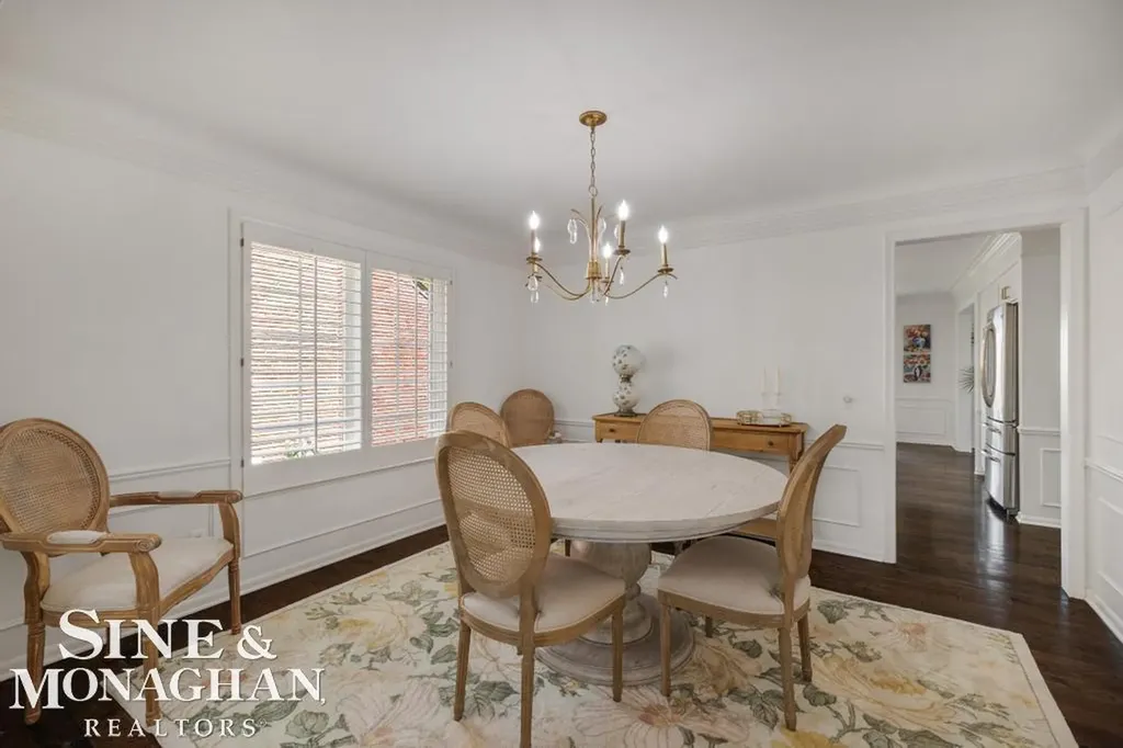 754 N Brys Drive Grosse Pointe Woods City MI 48236