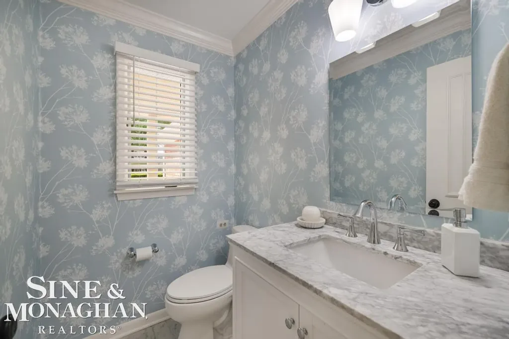 754 N Brys Drive Grosse Pointe Woods City MI 48236