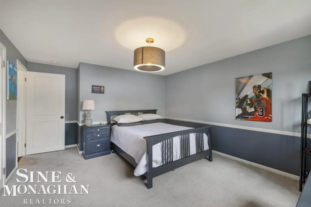 754 N Brys Drive Grosse Pointe Woods City MI 48236