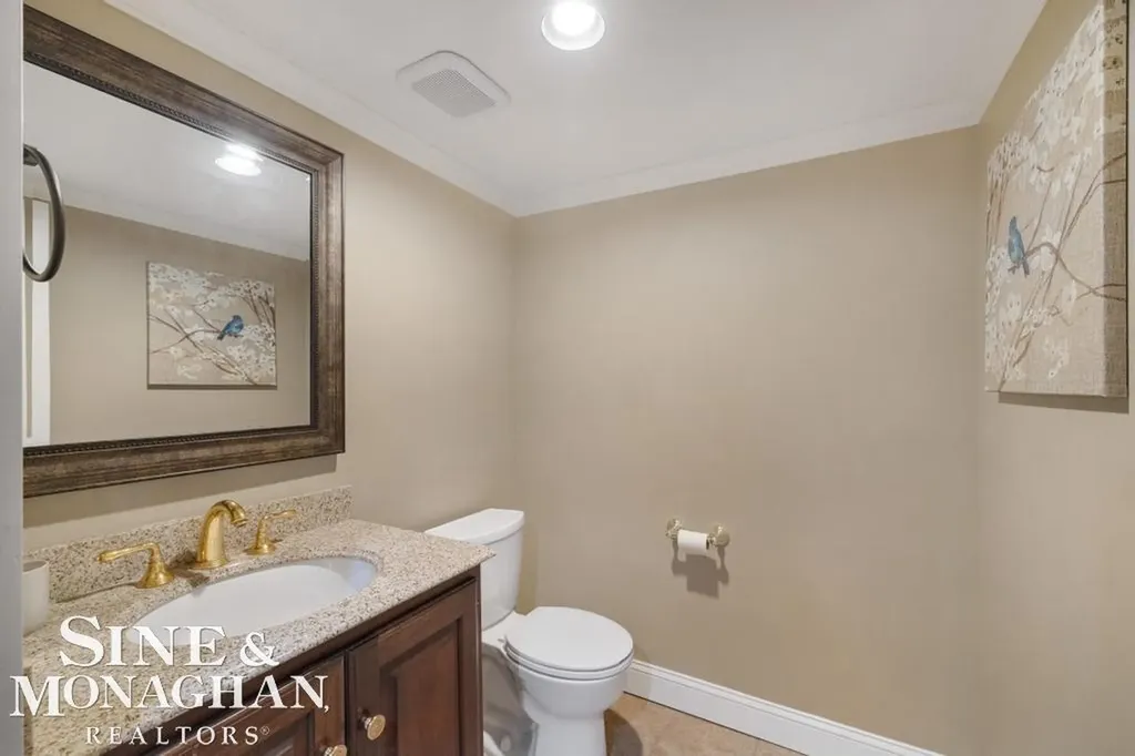 754 N Brys Drive Grosse Pointe Woods City MI 48236