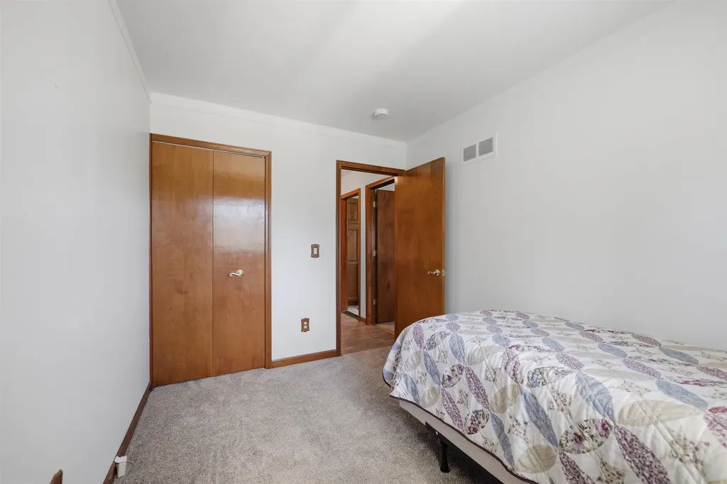 19688 Rich Clinton Charter Township MI 48038