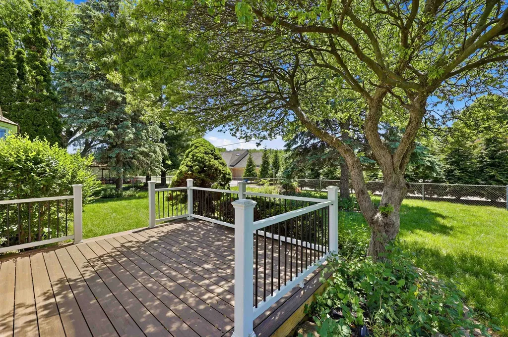 19688 Rich Clinton Charter Township MI 48038