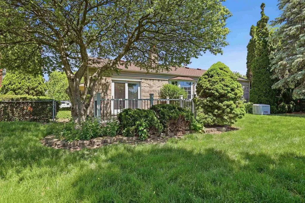 19688 Rich Clinton Charter Township MI 48038