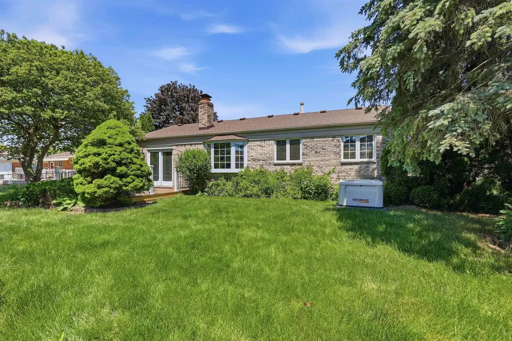 19688 Rich Clinton Charter Township MI 48038