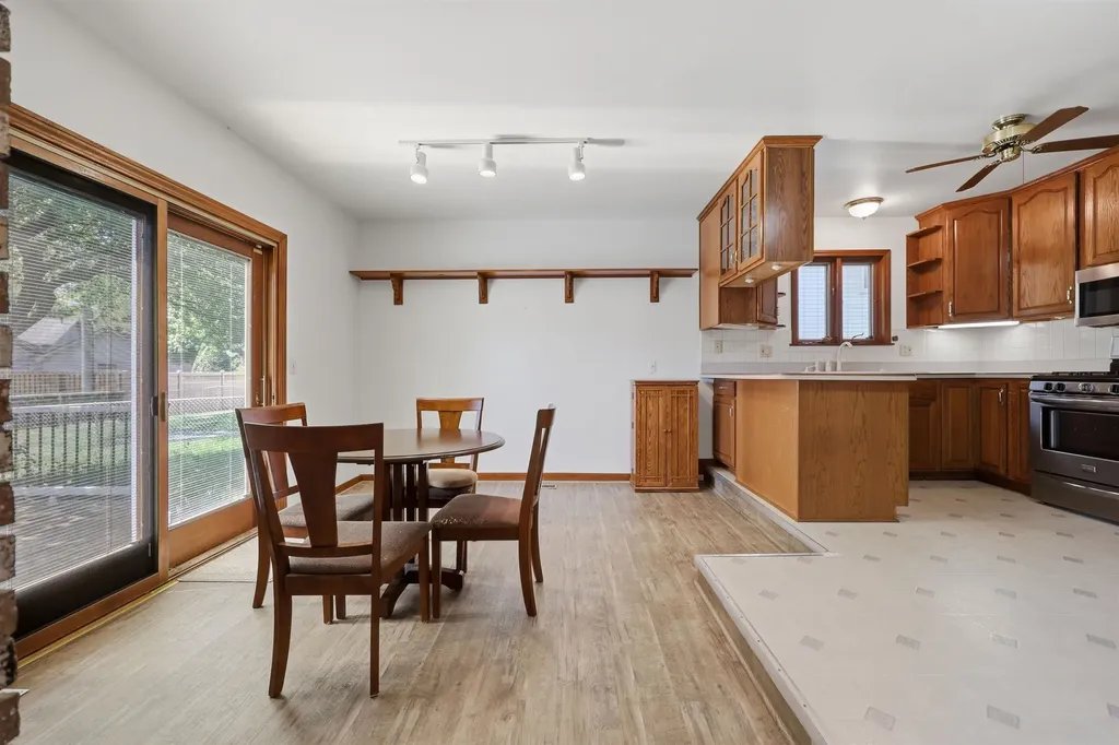 19688 Rich Clinton Charter Township MI 48038