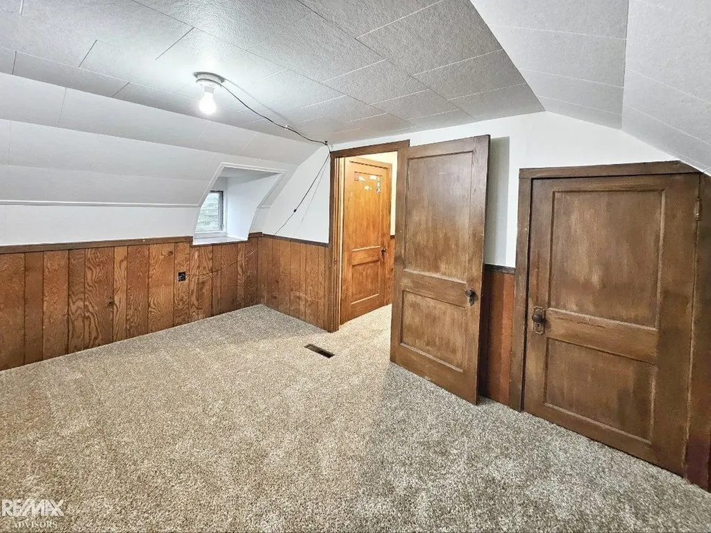 46700 Sugarbush Road Chesterfield Township MI 48047