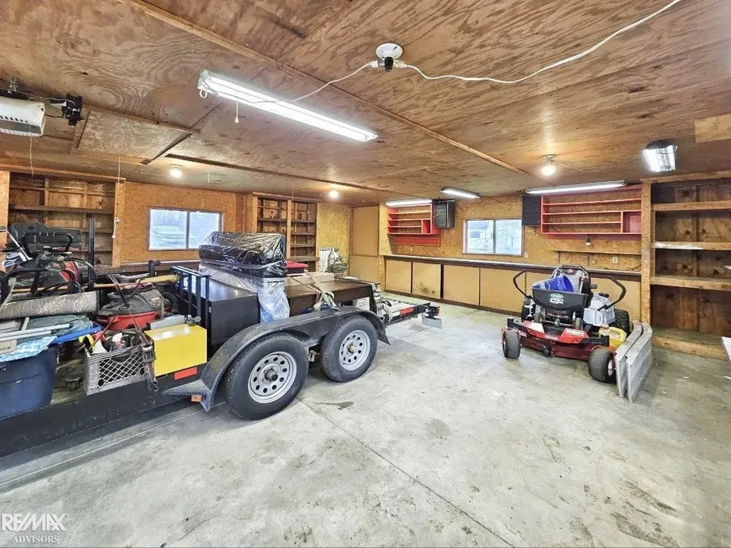 46700 Sugarbush Road Chesterfield Township MI 48047