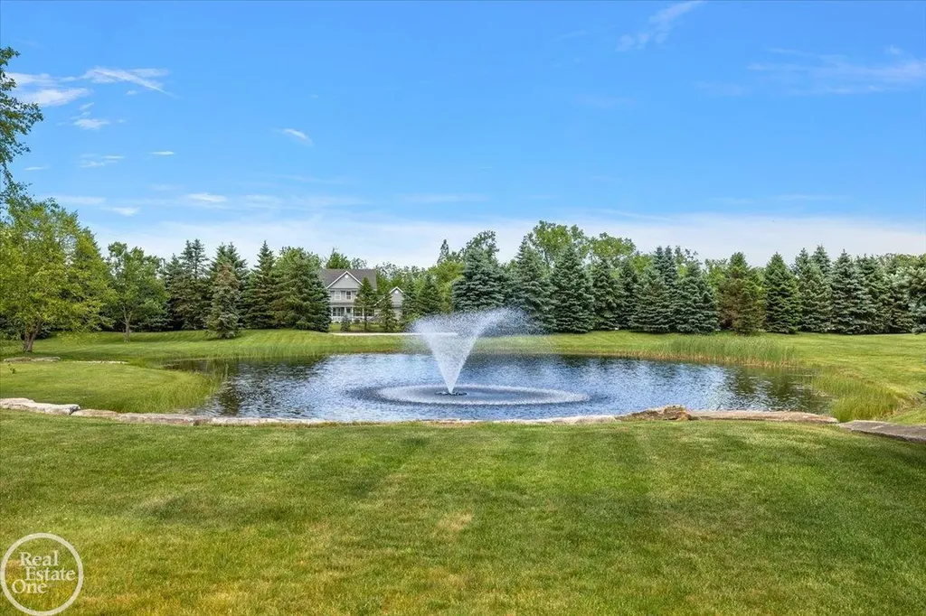 61391 Indian Trail Road Ray Township MI 48096