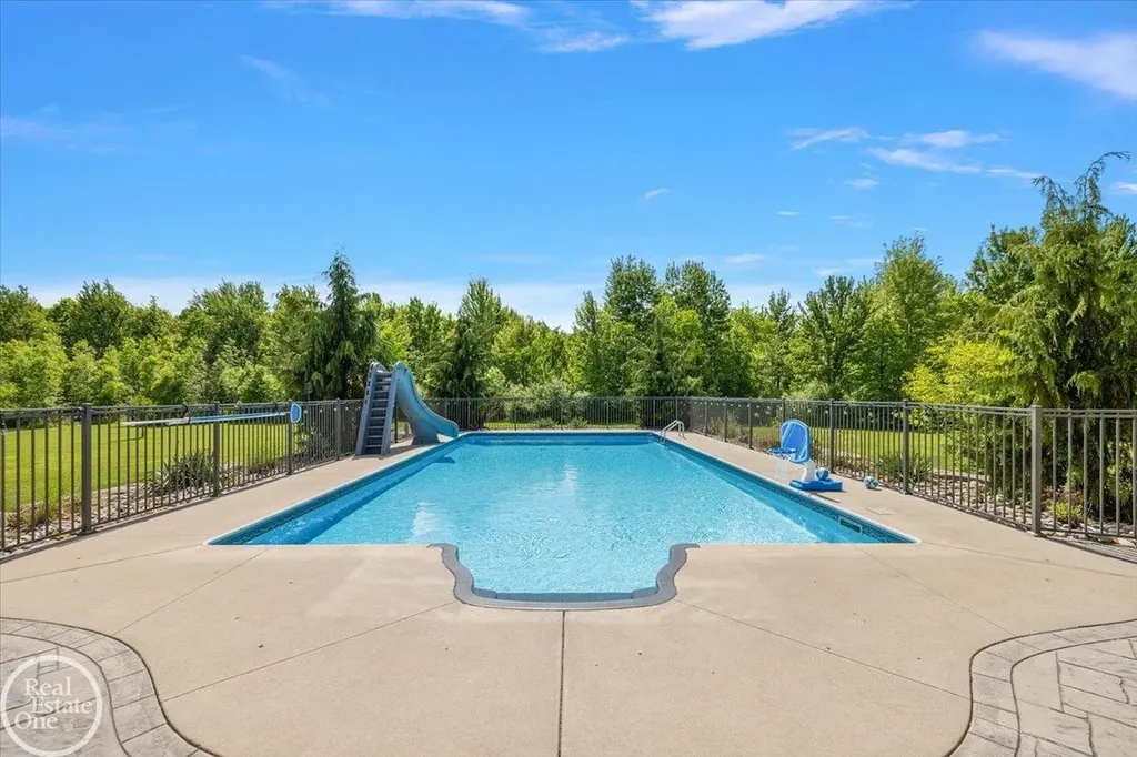 61391 Indian Trail Road Ray Township MI 48096