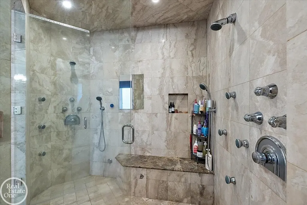 61391 Indian Trail Road Ray Township MI 48096