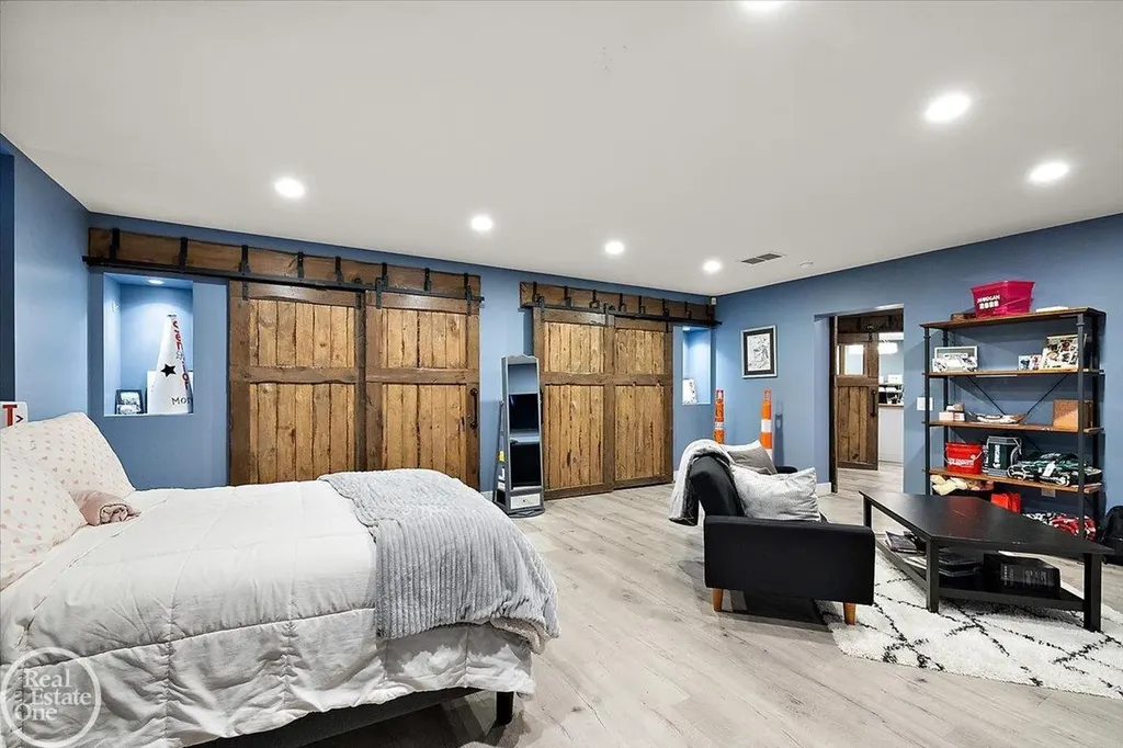 61391 Indian Trail Road Ray Township MI 48096