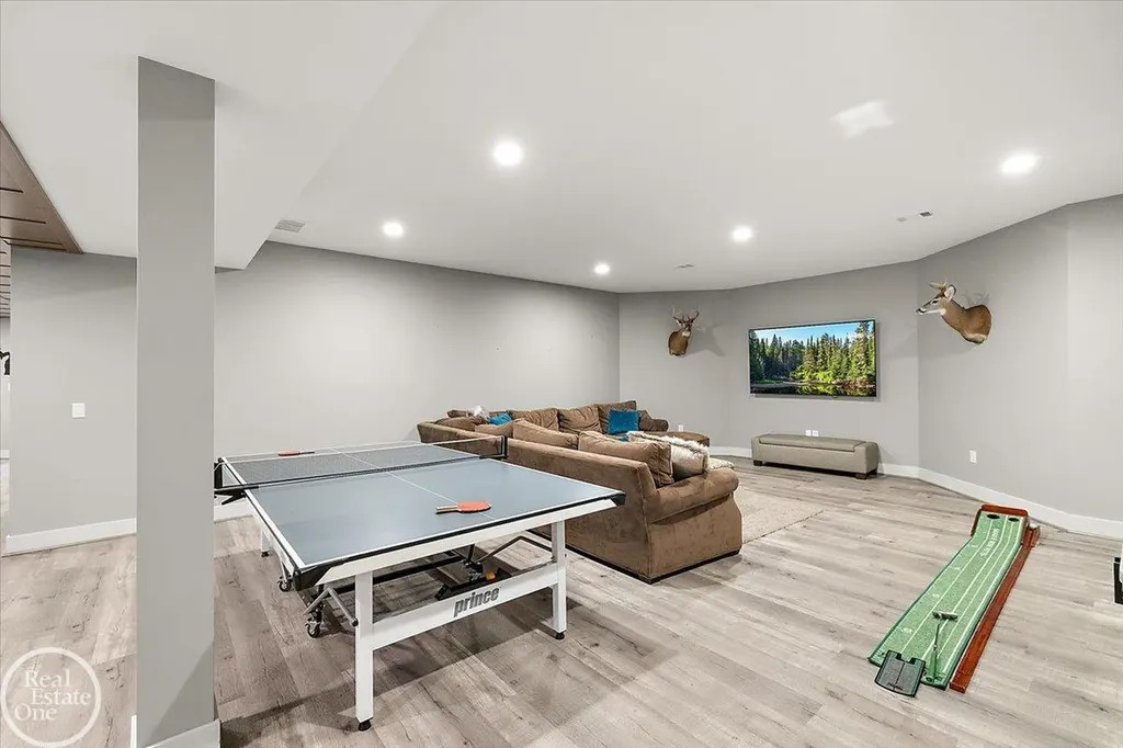 61391 Indian Trail Road Ray Township MI 48096
