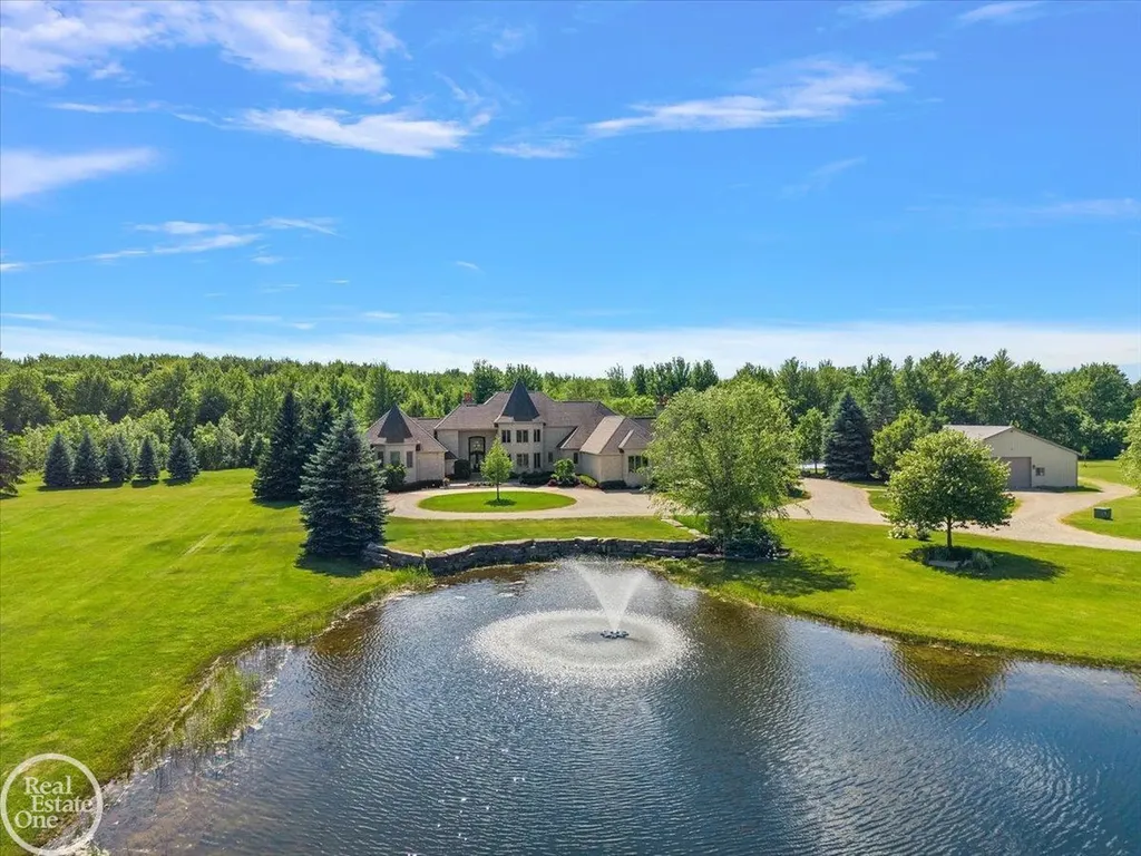 61391 Indian Trail Road Ray Township MI 48096