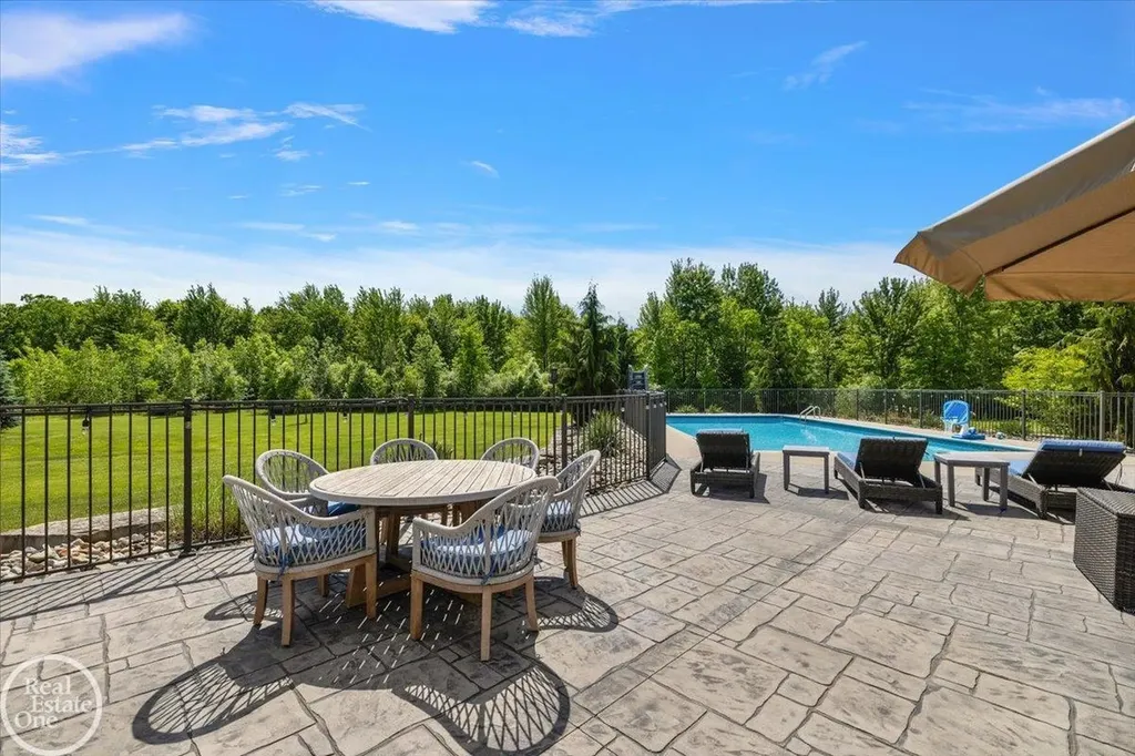 61391 Indian Trail Road Ray Township MI 48096