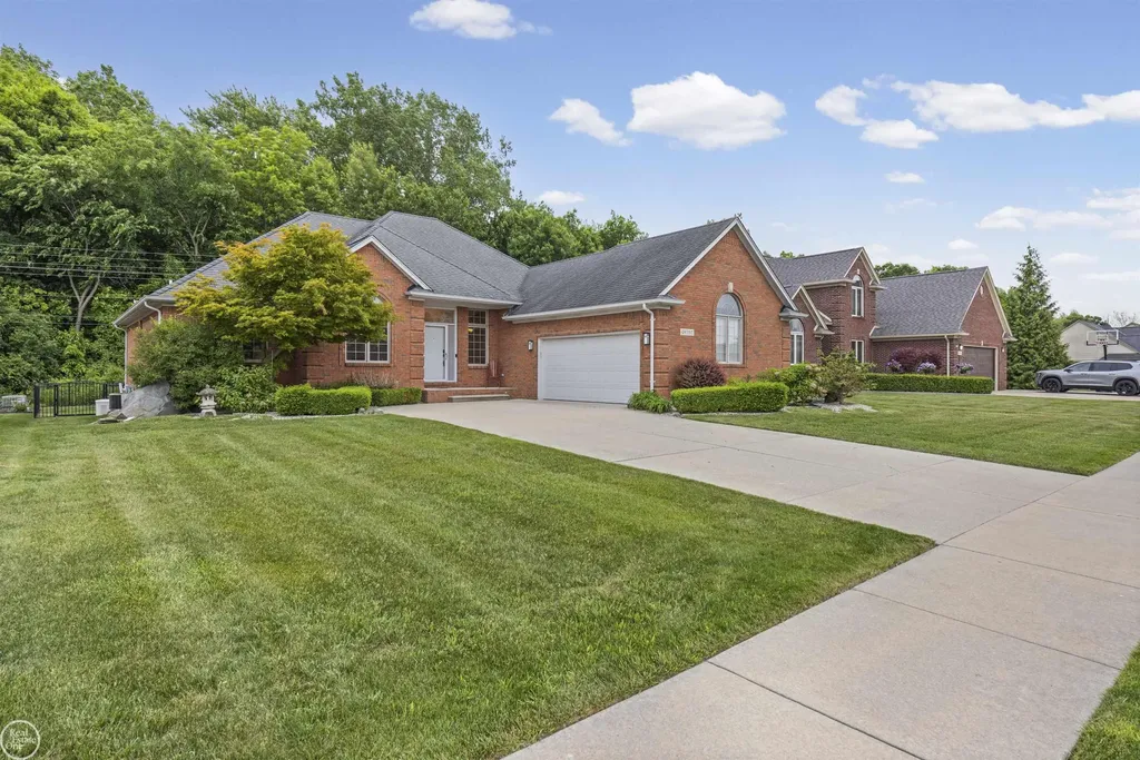 49350 Monte Road Chesterfield Township MI 48047