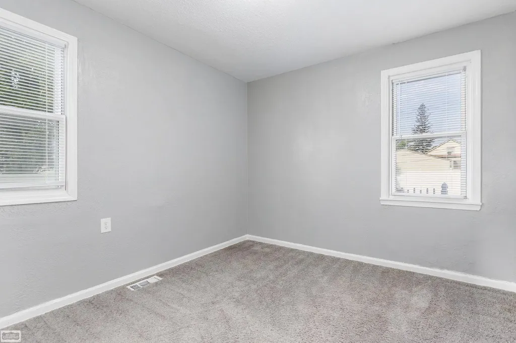 28631 Galloway Street Roseville City MI 48066