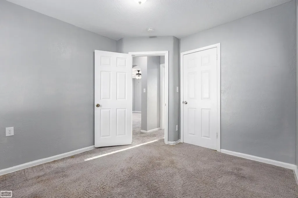 28631 Galloway Street Roseville City MI 48066
