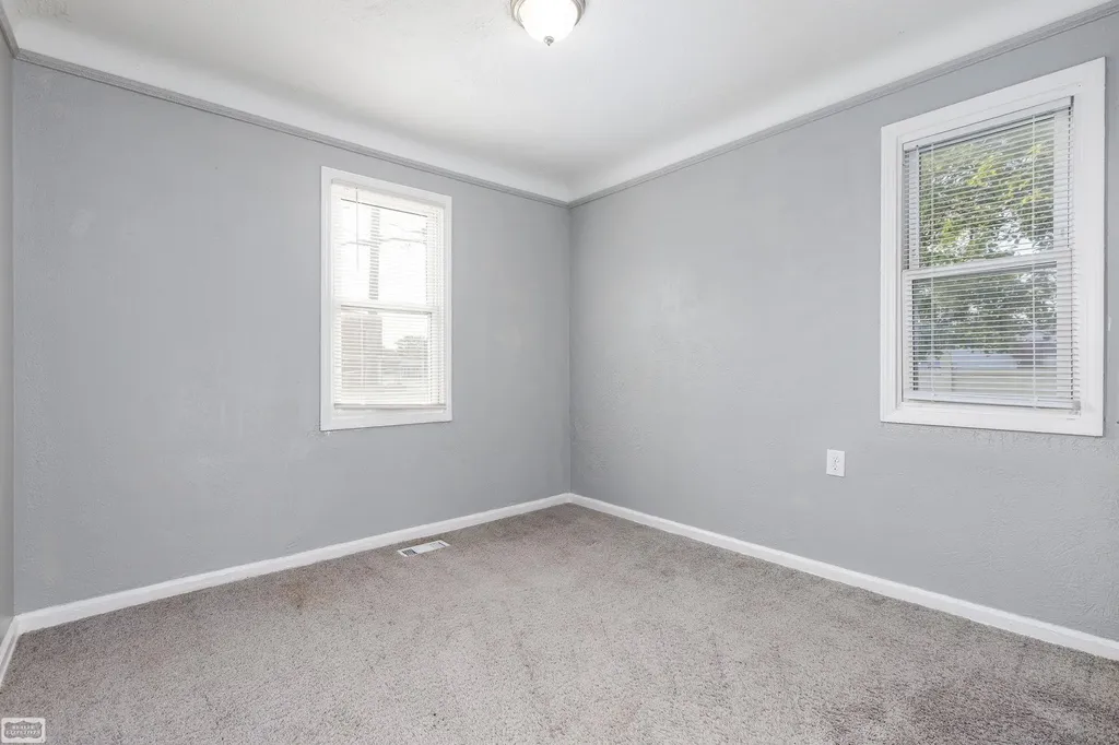 28631 Galloway Street Roseville City MI 48066