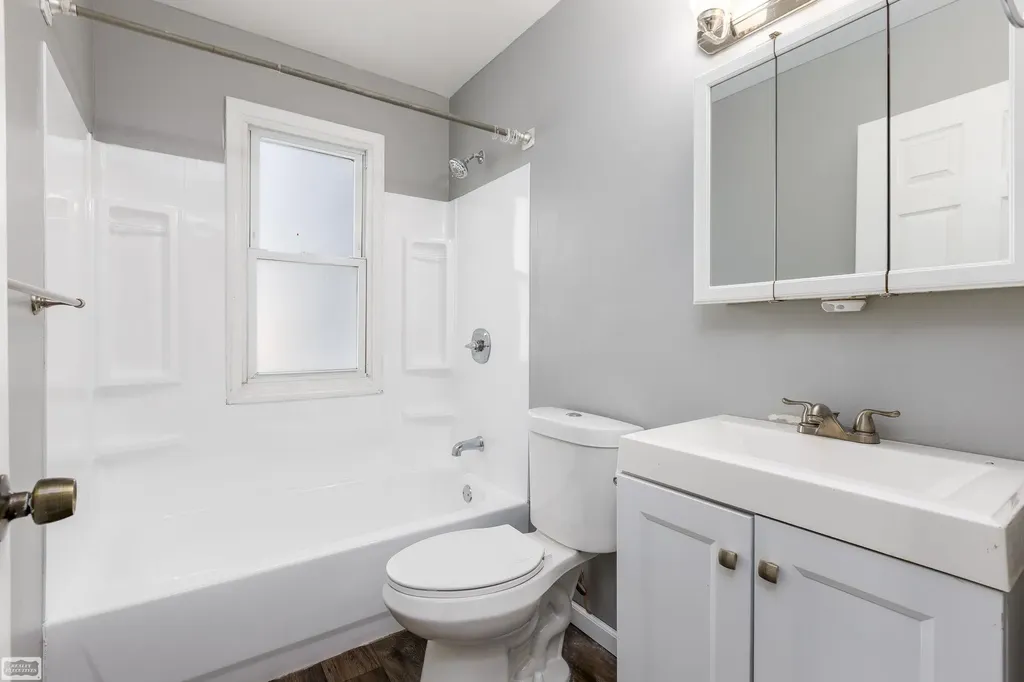 28631 Galloway Street Roseville City MI 48066