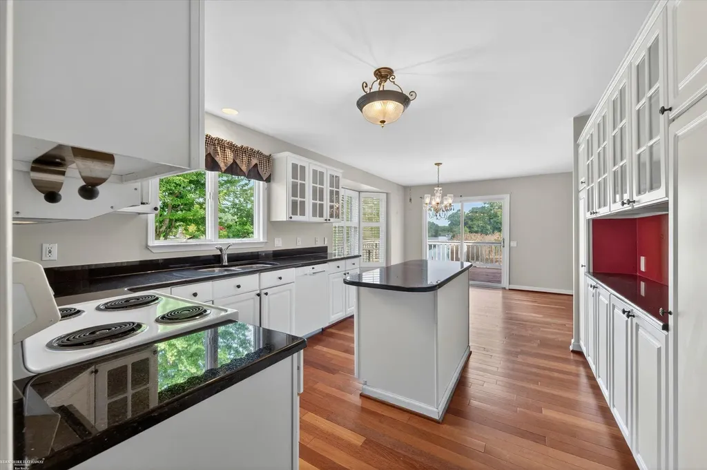 1654 Seymour Lake Road Oxford Village MI 48371