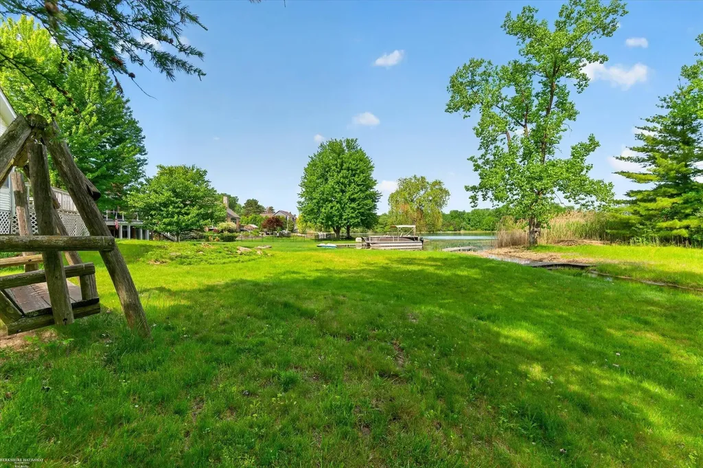 1654 Seymour Lake Road Oxford Village MI 48371