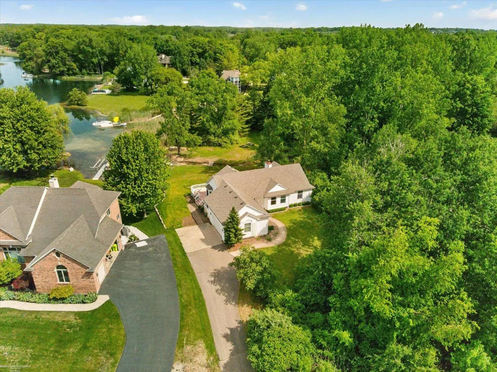1654 Seymour Lake Road Oxford Village MI 48371