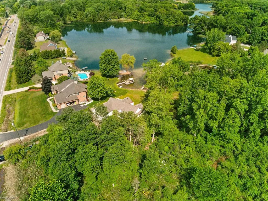 1654 Seymour Lake Road Oxford Village MI 48371