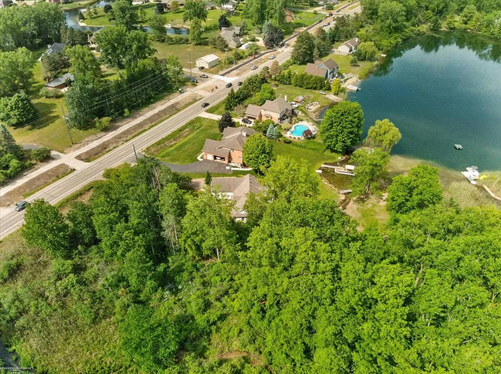 1654 Seymour Lake Road Oxford Village MI 48371