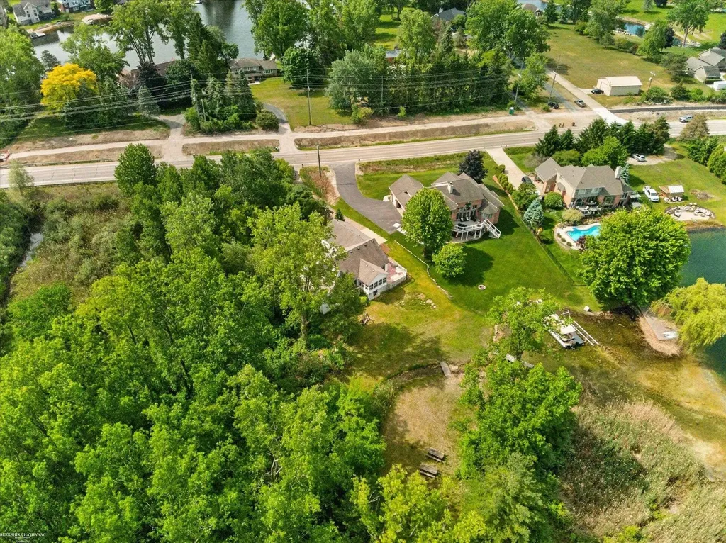 1654 Seymour Lake Road Oxford Village MI 48371