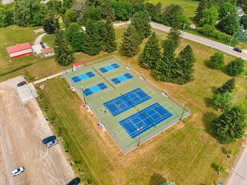 1654 Seymour Lake Road Oxford Village MI 48371