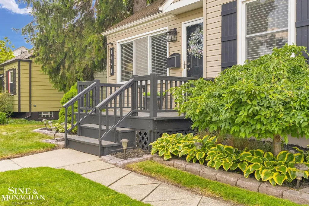 1421 W Windemere Avenue Royal Oak City MI 48073