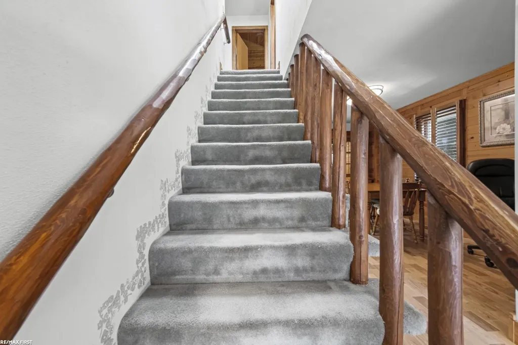38661 Jahn Street Livonia City MI 48152