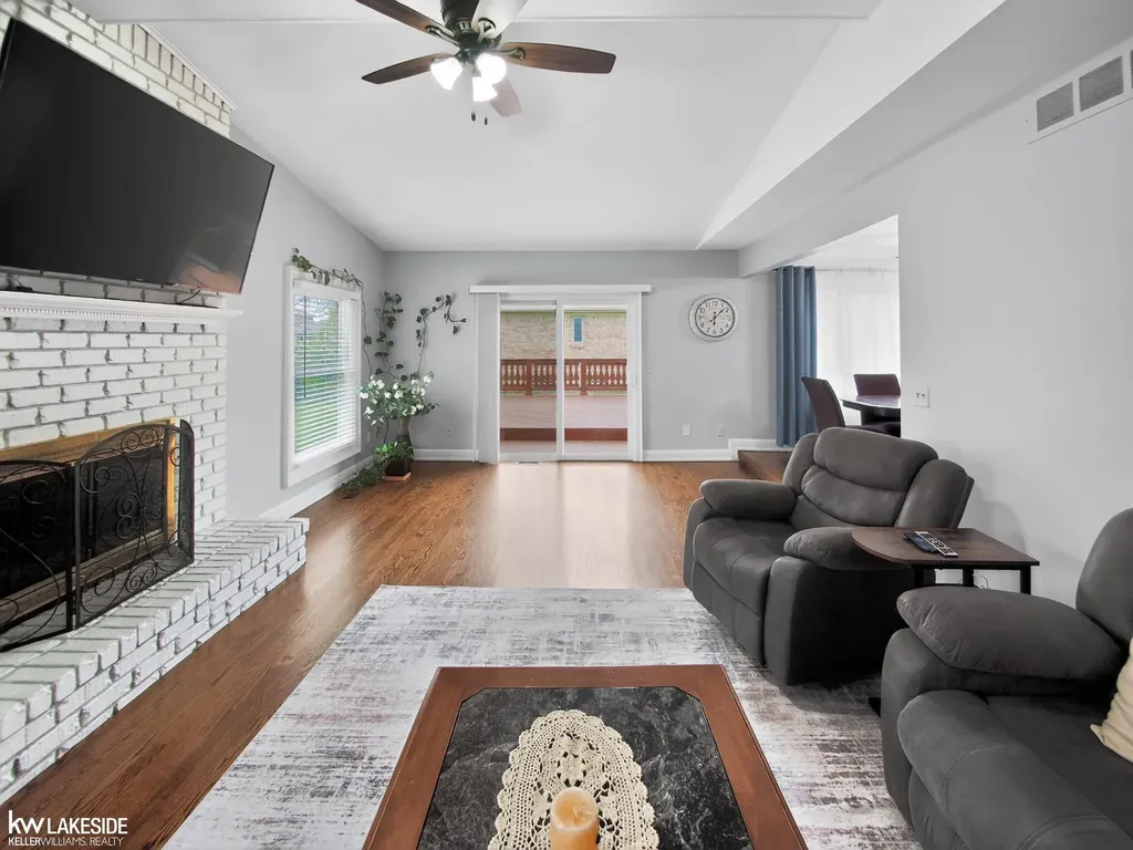 46027 Tally Ho Drive Macomb Township MI 48044