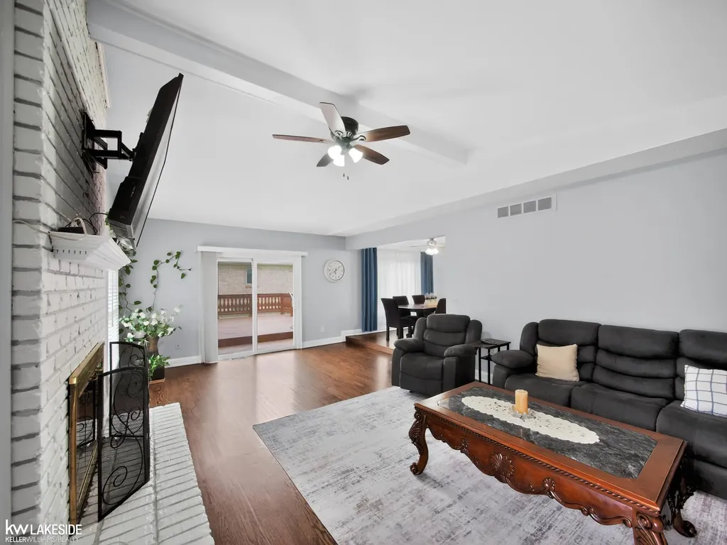 46027 Tally Ho Drive Macomb Township MI 48044