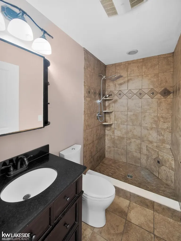 46027 Tally Ho Drive Macomb Township MI 48044