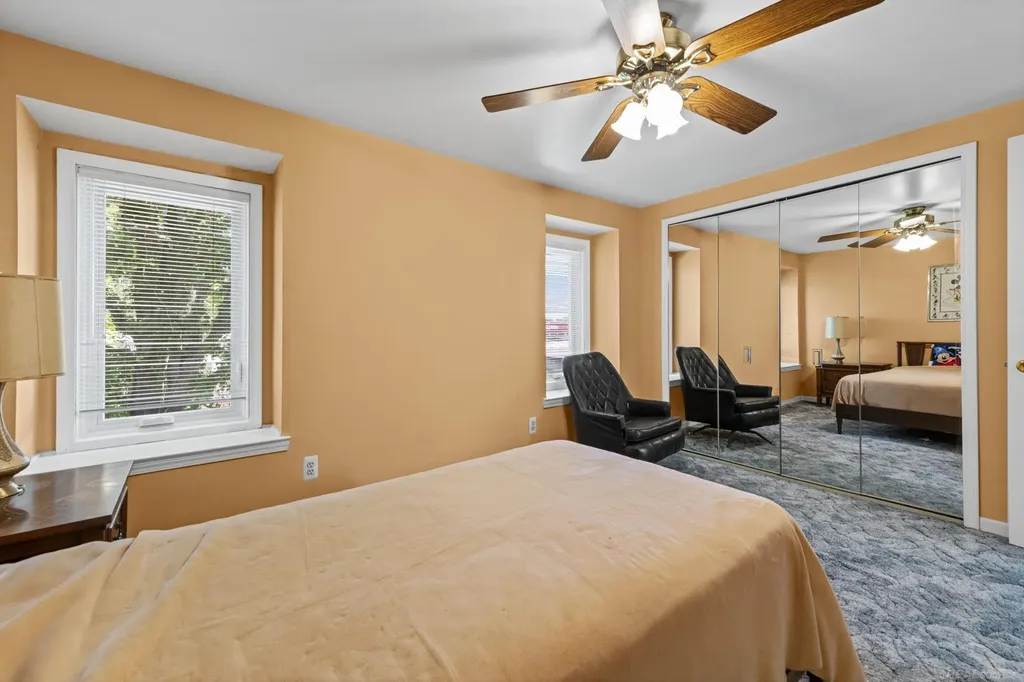500 Pineview Court St. Clair Shores City MI 48081