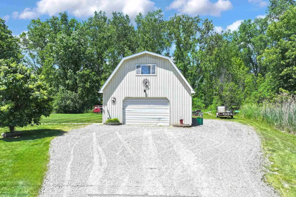 64135 Omo Road Lenox Township MI 48050