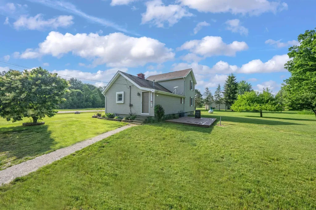 64135 Omo Road Lenox Township MI 48050