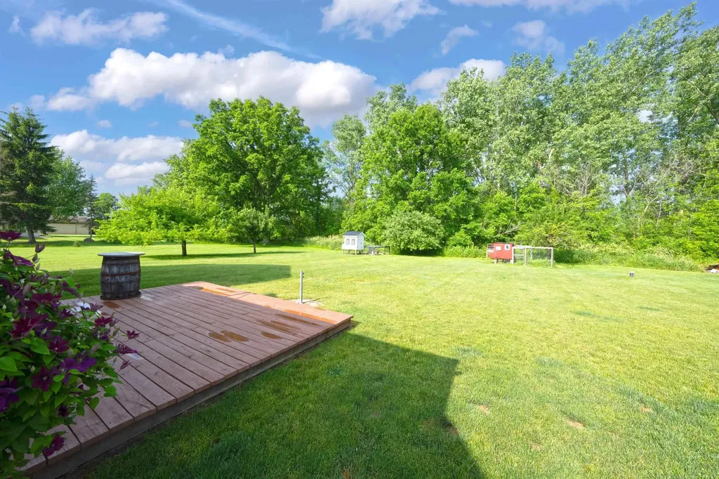 64135 Omo Road Lenox Township MI 48050