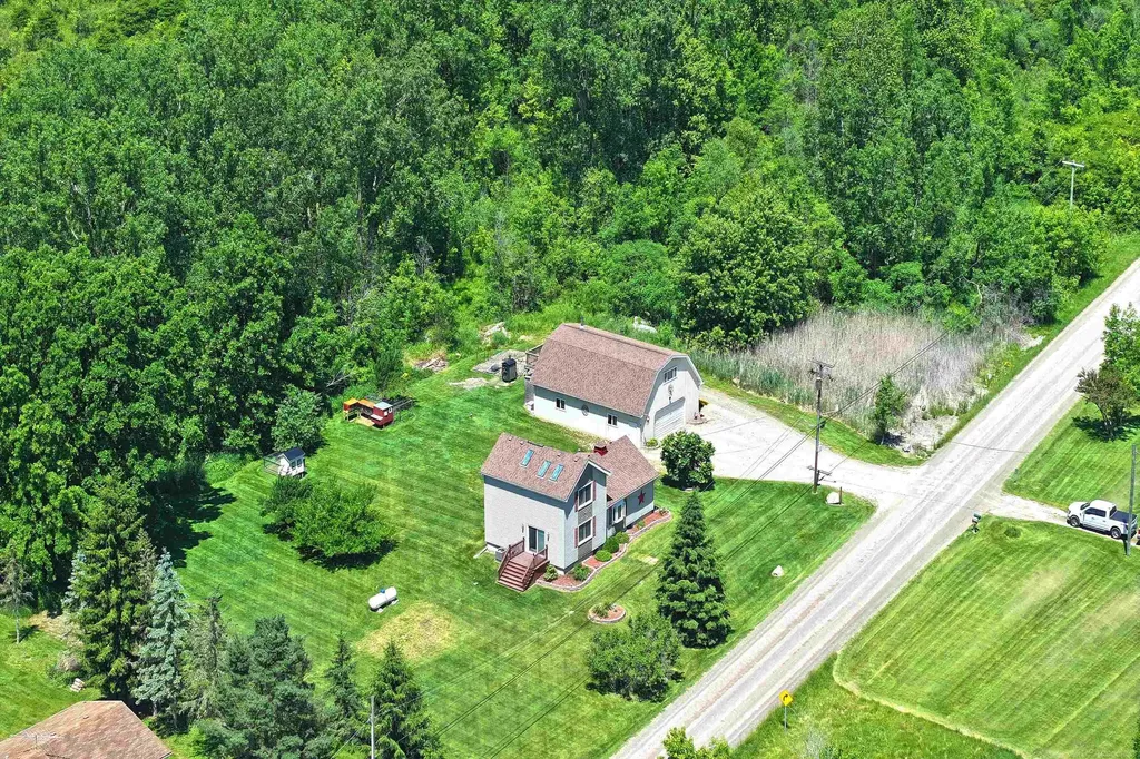 64135 Omo Road Lenox Township MI 48050