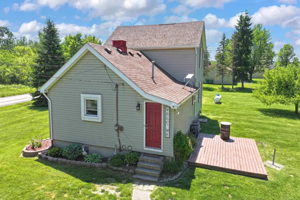 64135 Omo Road Lenox Township MI 48050