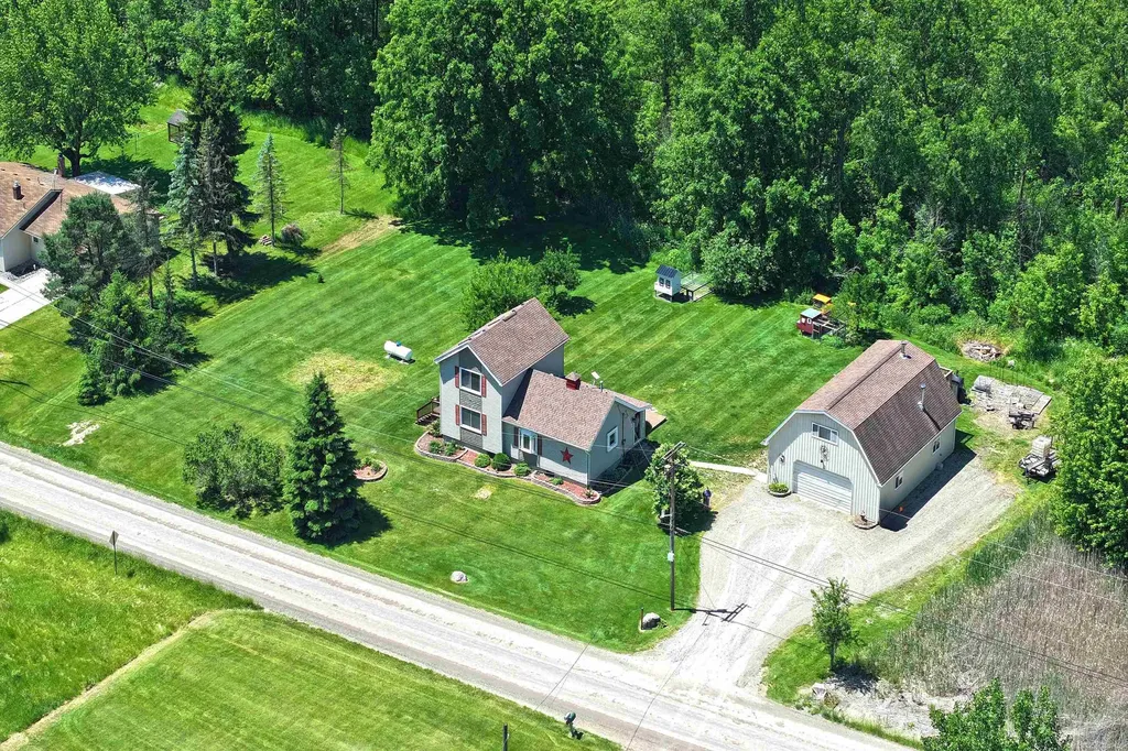 64135 Omo Road Lenox Township MI 48050
