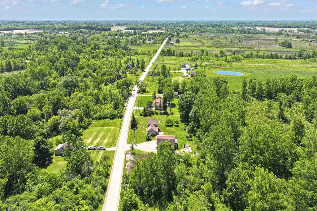 64135 Omo Road Lenox Township MI 48050