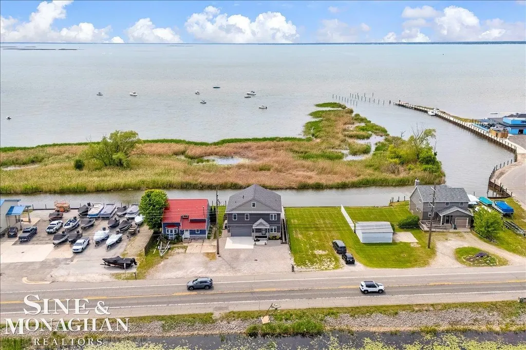 7305 Dyke Road Clay Township MI 48001