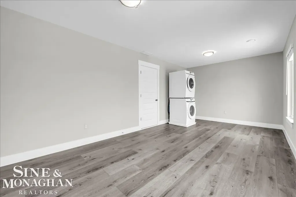 7305 Dyke Road Clay Township MI 48001
